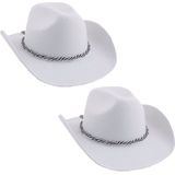 2x stuks witte cowboyhoeden met koord - Verkleedhoofddeksels