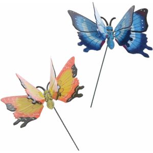 2x stuks Metalen deco vlinders blauw en geel van 11 x 70 cm op tuinstekers - Tuinbeelden