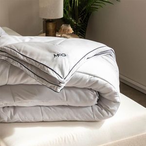 Dekbed McGregor Hotel Deluxe 4 Seizoenen - 4 seizoenen - 240x200 cm (Lits-Jumeaux) - McGregor - Dekbed-Discounter.nl