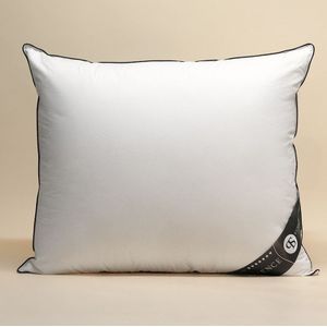 Hoofdkussen Dons - 100% Eendendons - Voor Zij- En Rugslaper - 100% Eendendons - Dekbed-Discounter.nl