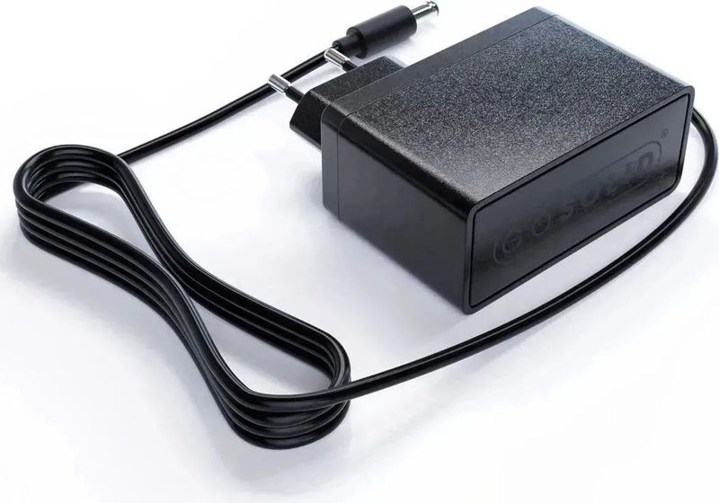 GO SOLID! Adapter geschikt voor Technisat Techniradio 3 radio