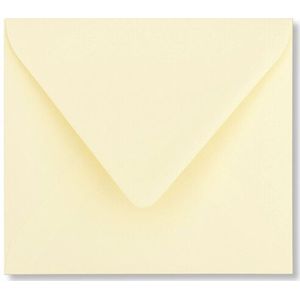Envelop 12,5 x 14 cm Zachtgeel