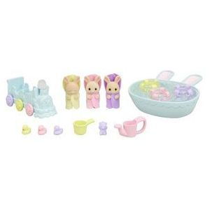 Sylvanian Families 5707 Drieling BABY Creme Konijn Badspeelset- inclusief 3 fluweelzachte baby speelfiguren