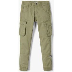 Cargo broek NAME IT. Katoen materiaal. Maten 12 jaar - 150 cm. Groen kleur