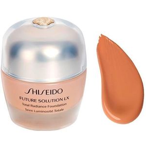 Shiseido Makeup Future Solution LX Total Radiance Foundation N4, 30 ml