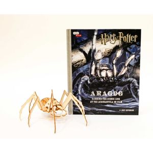 Harry Potter Incredibuild Deluxe Book and Model Set - Aragog