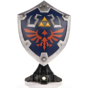 The Legend of Zelda Breath of the Wild PVC Statue - Hylian Shield Collector's Edition