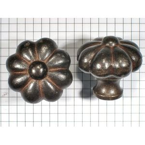 Knop mandarijn ijzer geroest en gelakt 39 mm