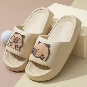 Cartoon kleur badslippers voor jongens en meisjes, coole flip-flops voor binnen.