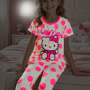 Sanrio Hello Kitty Meisjes Pyjama met UV Licht Fluorescerend Effect en Vlamvertragende Korte Mouwen + Lange Broek met Strikprint Tweedelige Set