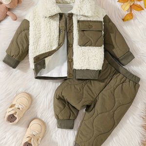 Jongens Pluche Patchwork Contrast Zak Decoratieve Revers Jas en Dikke Broek Set, Modieus Casual Warm voor Koud Seizoen, Geschikt voor Baby Buitenfotografie, Perfect voor Buiten