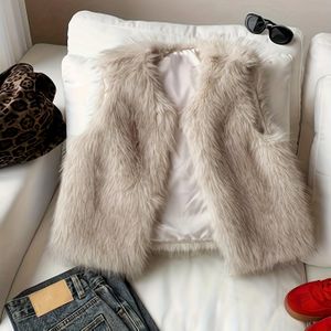 Youduomi Elegante Nepbont Cape-Stijl Vest voor Dames - Zachte Beige Winterjas voor Herfst & Winter, Chique Kleur Buitenkleding voor Casual of Formele Outfits