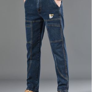 Herrenmode Gewaschene Blaue Denim-Jeans mit , Regular -Season Casual Jeans, Modische Herrenbekleidung, Stilvolles Herrenoutfit, Langlebige Stoffjeans