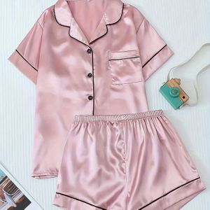 Pyjamaset voor dames met korte mouwen en shorts, roze kleur met open kraag en omgeslagen kraag