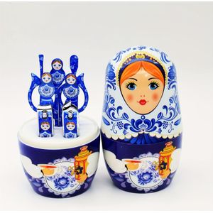 7-delige Russische Matroesjka Manicureset - Draagbare Roestvrijstalen Nagelverzorgingskit met Scharen, en Verzorgingsgereedschap in Decoratieve Reisetui, Nageltechnische Benodigdheden