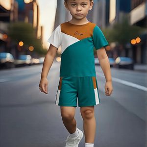 Jongens tweedelige set met kleurblok korte mouwen T-shirt & elastische taille shorts met CHANGE print, sportieve en casual zomerse kleding voor jongeren, perfect voor buiten