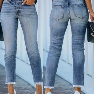 25AW Dames Elastische Retro Veelzijdige Casual Mode Elegante Middelhoge Taille Zakken Wasmachinebestendig Duurzaam Multifunctioneel Slim Fit Verkleurde Gradiënt Kwastjes Cropped Denim Jeans Style