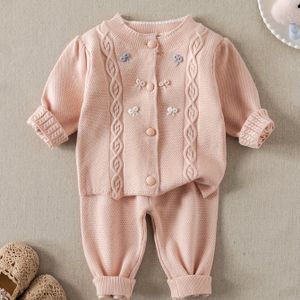 2-delige Kindertrui en Broek Set, Meisjes Handgebreide Trui met Strikdetail, Zachte Stof Outfit, Ideaal voor Buiten