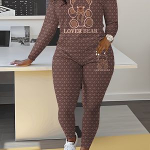 Vrouwen Casual Print Lange Mouw Broekpak - Ronde Hals, Pasvorm, Lente/Herfst Collectie, Tweedelige Set met Lover Bear Ontwerp, Casual Kleding|Speelse Print|Casual Stijl, Dames Broekpak