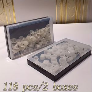 118-delige set van 69 voorste tanden + 49 achterste tanden tijdelijke prothese met opbergdoos, herbruikbare boven- en onderkaakset, geurloos en comfortabel mondstuk, gemaakt in China