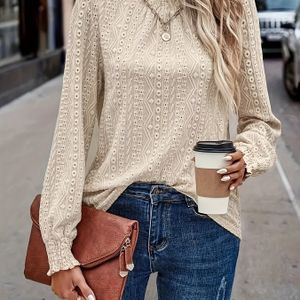 Elegante oriëntatie + lente- en zomercollectie, dames overhemd met lange mouwen, schoorsteenstijl en gebalde pols.