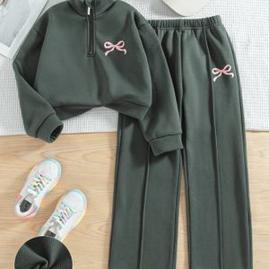 Meisjes Casual Uitgaansmode Print Strikpatroon Off-Shoulder Stand Collar Lange Mouw Top en Broek Tweedelige Fleece Sweatshirt Set voor Herfst/Winter, Perfect voor Buiten