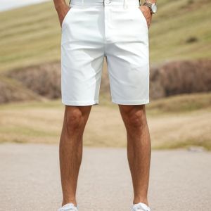 Stijlvolle golf- en casual outdoorshorts voor heren - Olijfgroen, meerdere zakken, polyester, mid-lijf, reguliere pasvorm, witte sneakers, casual kleding|Stijlvolle shorts|Polyester stof