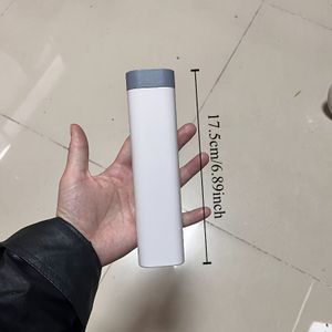 Compacte 7-Dagen Pillenorganizer - Draagbare Reisetui, 6.89" , Dagelijkse Medicijnendispenser voor Pillen, & Visolie Capsules - Modern Ontwerp