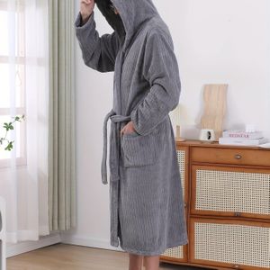 1st Fleece Badjas met Capuchon voor Mannen en Vrouwen - Gezellig Gestreept Ontwerp met Riem in de Taille, Trekkoord Capuchon en Zakken - Perfect voor Thuis, Slaapkamer of Zwembad, Badjas