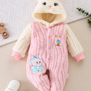 Baby Meisje Winteroutfit - Roze Fluweel Konijnen Bodysuit met Capuchon en Voetoverall, 0-9m, Dikke Sneeuwpak voor Koud Weer, Perfect voor Buiten,