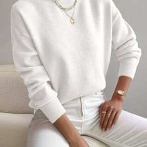 Een elegante, hoogwaardige, warme herfst- en wintertrui voor dames, geschikt als buitenkleding en voor laagjes