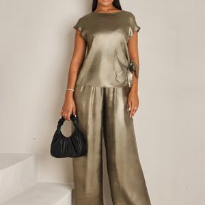 Vrouwelijk Elegante Sequin Jumpsuit Set, Polyester 95% Elastane 5 Hals Kleur, Niet-Rekbaar Geweven Stof 160g/m², Twee-Delige Outfit met Top en Broek