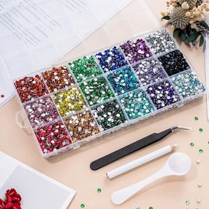 7200-24000 stuks Knutsel Strass Kit, 18 kleuren Ronde Flatback Edelstenen, Niet Warm Fix, met Pincet & Nagelkunstpen, voor DIY Kleding, Schoenen, Tumblers, Sieraden Decoratie, Geurloos