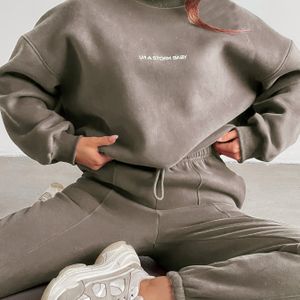 Vrouwen Casual Fitness Warme Tweedelige Set Nieuw Hoogkraag Pak