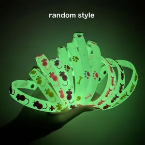 8-delige -the-Dark Kraag Set - Willekeurige Stijlen, Groen & met Pootjes, Duurzaam Silicone, Verstelbare Pasvorm, Perfect voor Buitenactiviteiten, Speels Design, Glow In Dark