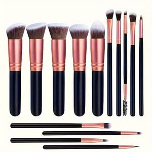 Complete set van 14 professionele make-up kwasten, inclusief alle benodigde items: kabuki kwast, foundation kwast, oogschaduwkwast, concealer kwast en verfkwast
