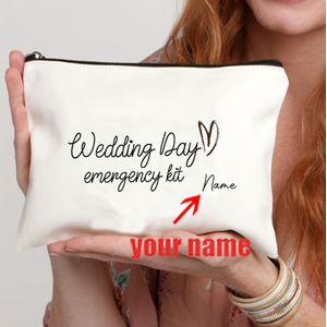 1pc Maak uw naam aan de bruiloftsdatum aan de noodkit make-up tas, wit, polyester, mode, lichtgewicht, opvouwbaar, vervaagd bestendig, rits sluiting, machine wasbaar, met feestcadeau voor bruid