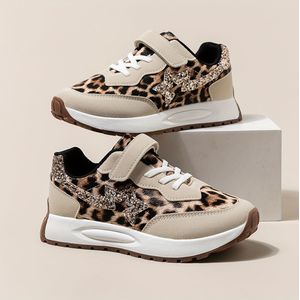 Een paar modieuze, gehele seizoenen leeuwenprint kleurblok sequin decor niet-slip casual sport schoenen voor jongens en meisjes