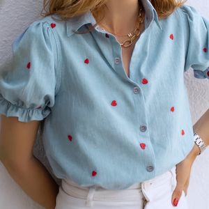 Plus Size - Women'S Franse-geïnspireerde Hartprint Blouse - Korte Mouw, Knopen-Up Shirt met Cuffs, Wit met Rode Harten, Perfect voor Lente/Zomer, Stijl, Wear | Cuff Design | Nonstretch Fabric