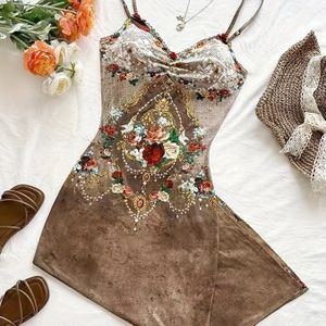 Elegante Maxi-jurk met bloemenprint en mouwen voor vrouwen - Off-shoulder, hem, met levendige rode en roze bloemen, perfect voor lente en zomer, bloemenjurk