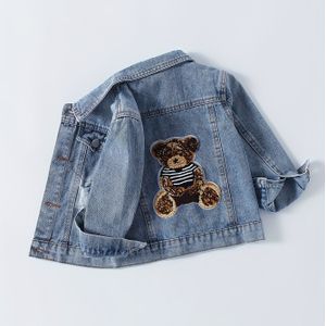 Jongens Casual Trendy Lichtblauwe Gewassen Denim Jas met Schattige Beer Borduursel - Losse Pasvorm, Lange Mouwen, Knoopsluiting, Perfect voor Lente & Herfst, Speelse Ontwerp, Duurzame Stof