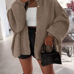 Stijlvolle Beige Vest voor Vrouwen - Chique Hoge Hals, Losse Pasvorm, Lange Mouwen met Knoopdetails, Perfect voor Herfst & Winter, Modieuze Bovenkleding | Chique Vest | Textuur