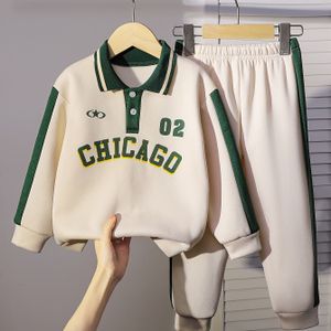 Jongens Overhemd met Staande Kraag, Kleurblok Letterprint Lange Mouwen en Broek Casual Outfit voor Buitenactiviteiten – Ideaal voor Lente/Herfst