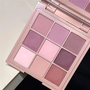 9-Kleuren Nude Oogschaduwpalet - Fluweelachtig, Langhoudend Mat & Glanzende Afwerkingen, Mengbare Plantaardige Formule voor Verbluffende Natuurlijke Uitstraling