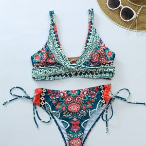 2-delige tie-dye bikini met gekruiste rug en strandrok