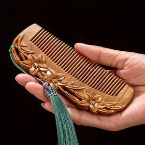 Gegraveerde Groene Sandelhout Haarkam - Chinese Stijl, Cadeau- voor Vrouwen