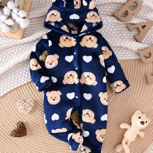 Baby Pluche Fleece Hooded Voetje Romper - Knusse Winter Cartoon Beer en Hartjes , Knoopsluiting, Wasmachinebestendig, Pasgeboren Kleding | Pluche Kinder Set | Ideaal voor Buiten