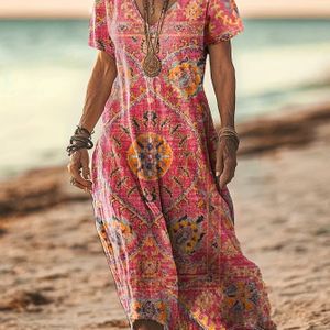 Boho Chic Maxi-Jurk met Bloemenprint en V-Hals - Levendig Roze, Oranje & Blauw Tribaal Ontwerp, Wijdvallende Lente/Zomer Strandjurk voor Vrouwen, Niet-Doorschijnende Stof