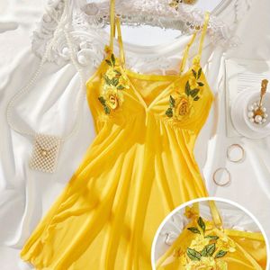 Vrouwen Nachthemd met Bloemenborduursel van Chiffon