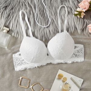 Kleine Buste Dik Gevoerde Cup Comfortabele Verzameling Elegante Kant Damesbeha